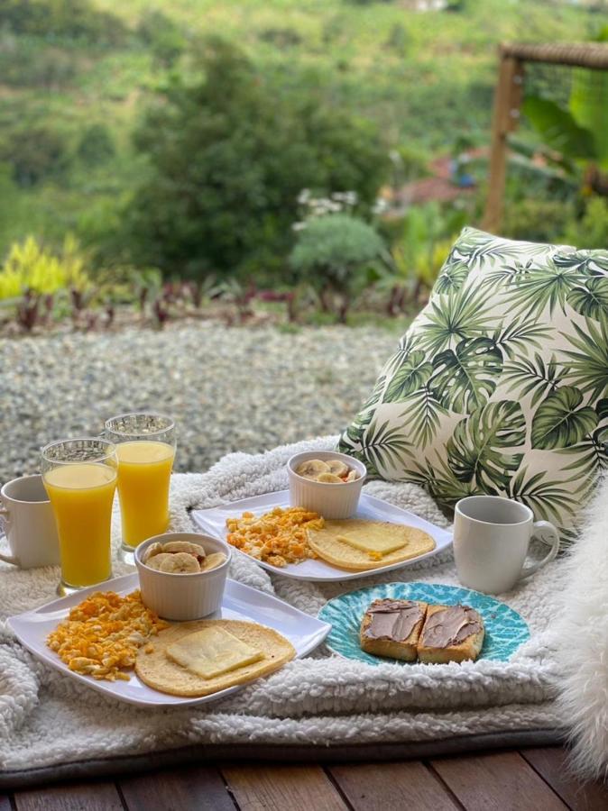 Villa Alejandra Del Quindio Calarcá Exteriör bild