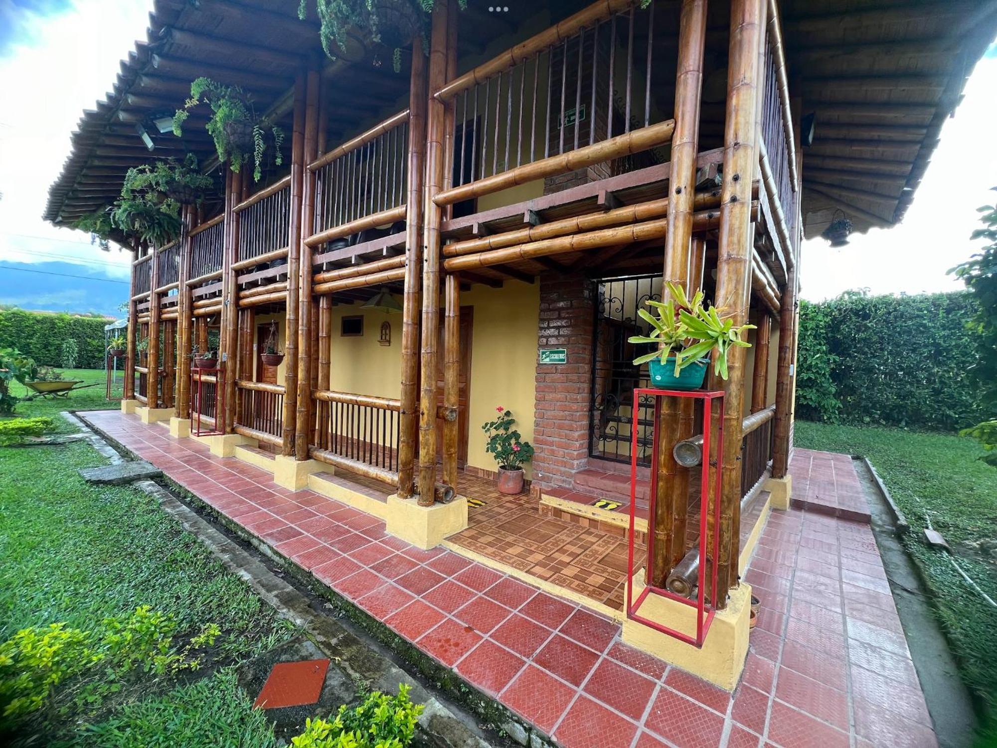 Villa Alejandra Del Quindio Calarcá Exteriör bild