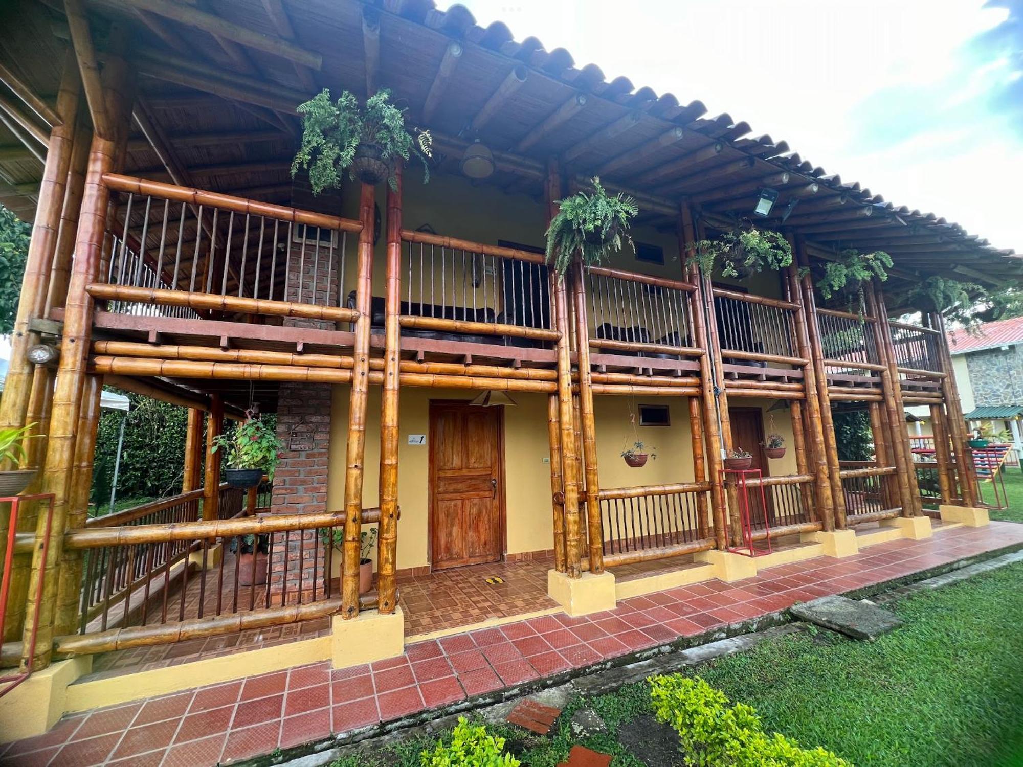Villa Alejandra Del Quindio Calarcá Exteriör bild