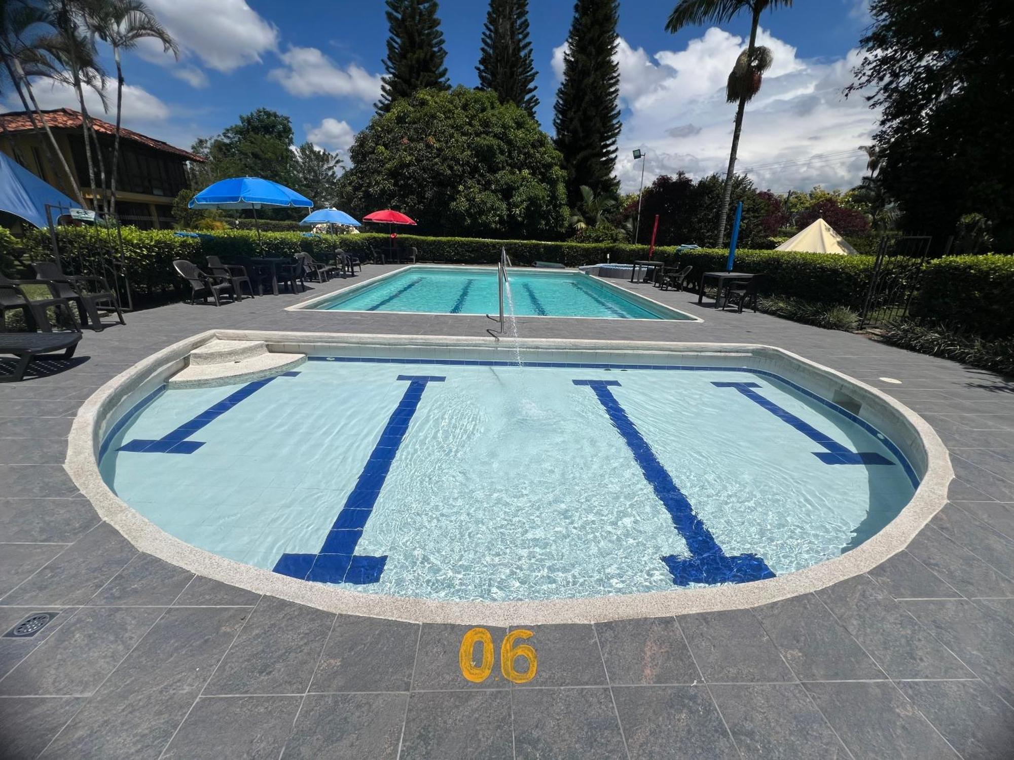 Villa Alejandra Del Quindio Calarcá Exteriör bild