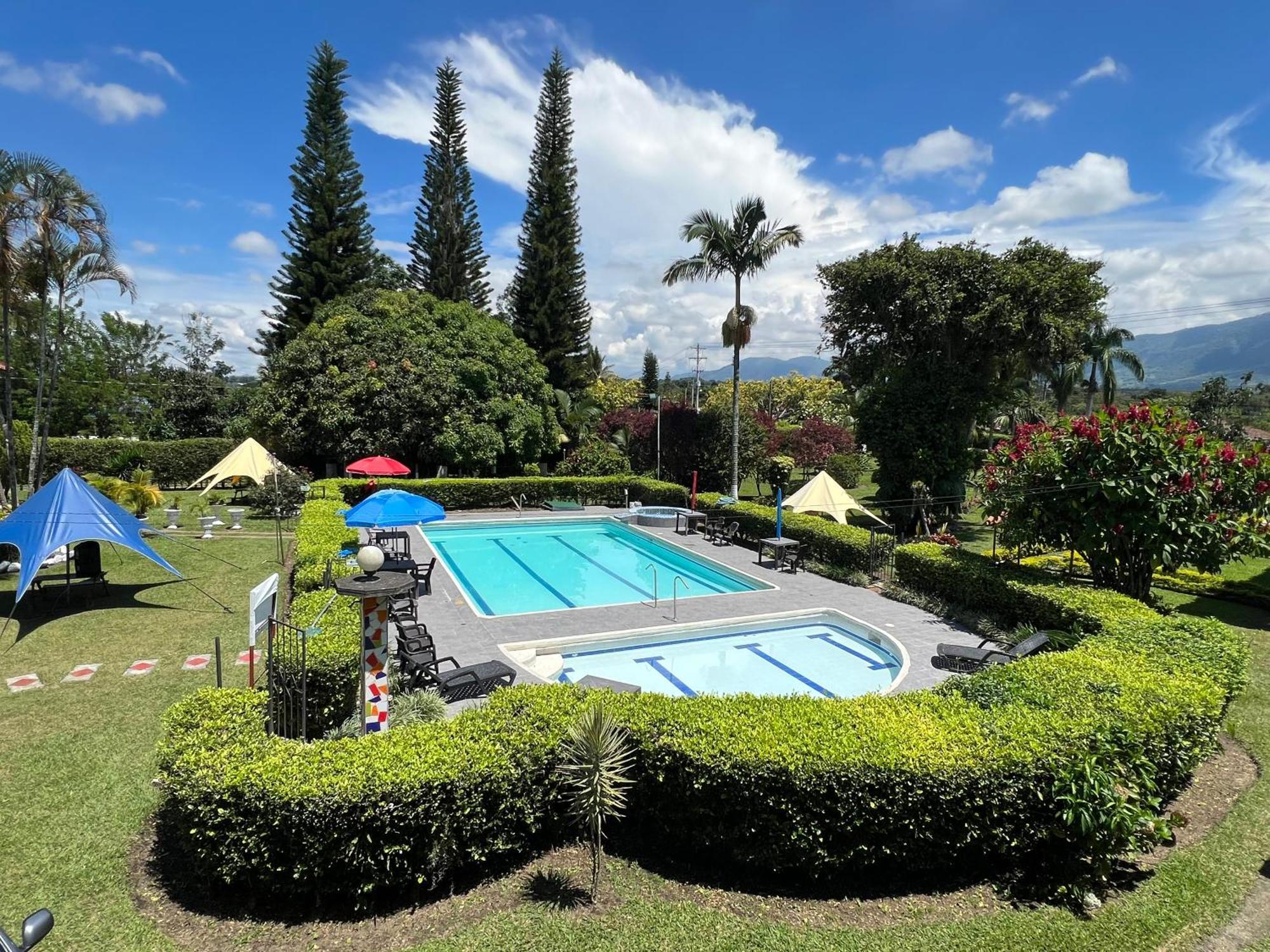 Villa Alejandra Del Quindio Calarcá Exteriör bild